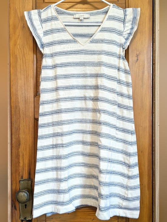 LOFT Dresses & Skirts - LOFT Cream and Navy Striped V-Neck 100% Cotton Flutter Sleeve Mini Dress - Small